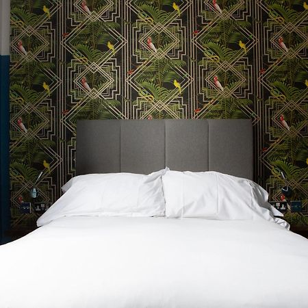 The Crown Rooms Londra Exterior foto