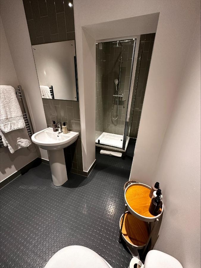 The Crown Rooms Londra Exterior foto