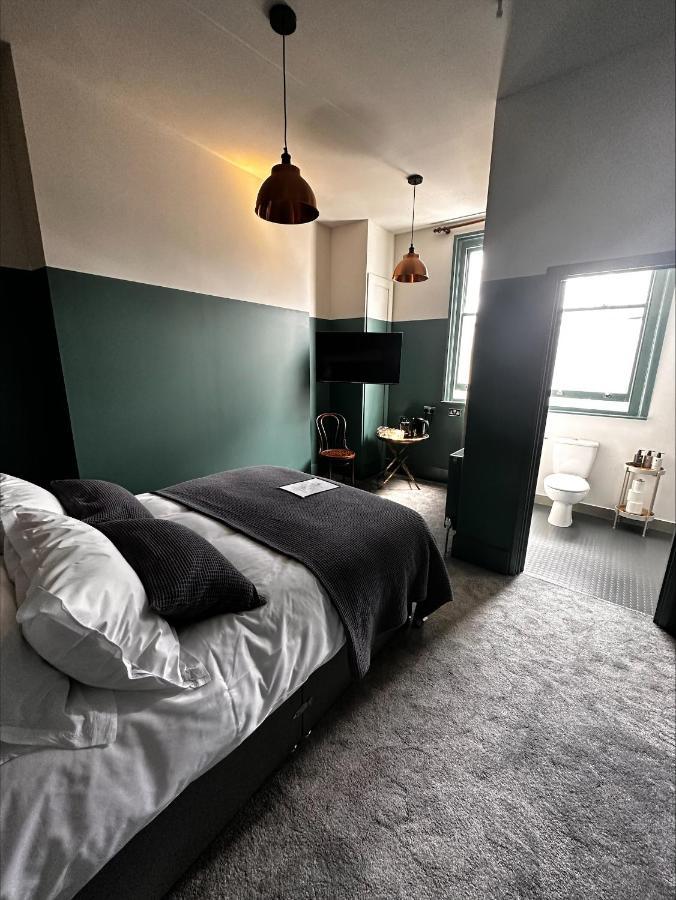 The Crown Rooms Londra Exterior foto