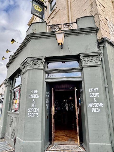 The Crown Rooms Londra Exterior foto